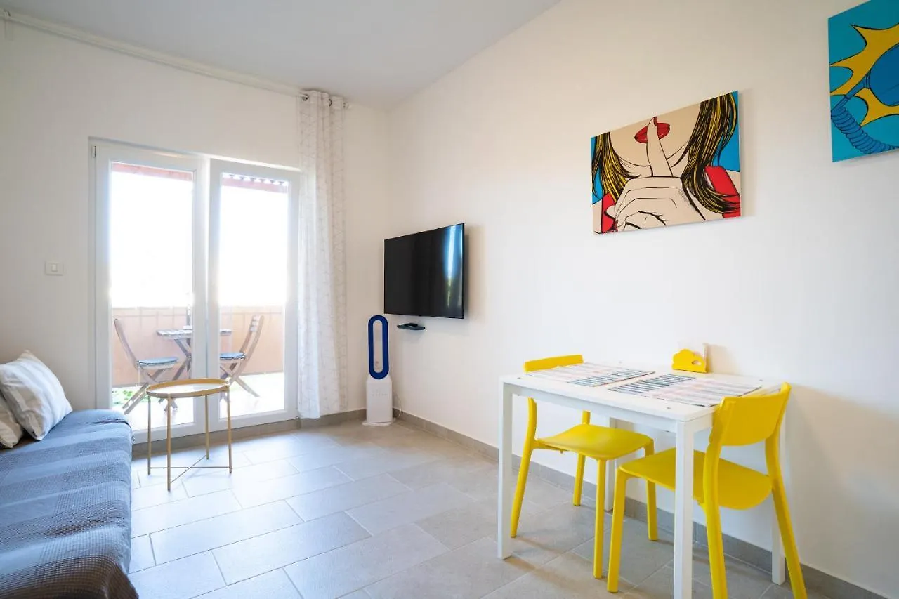 Sunny&Charming Apartment W2 Bikes & Parking Rovinj